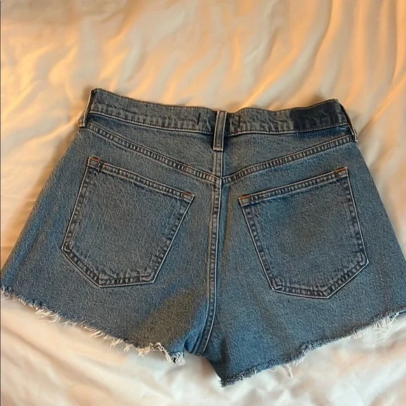 Abercrombie & Fitch Curve Love Mom Short - Picture 3 of 3